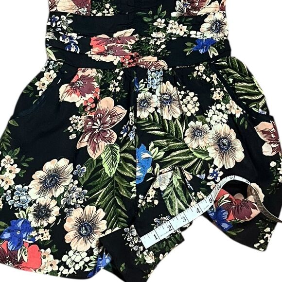Band of Gypsies Black Floral One Piece Romper, Size S - Picture 8 of 9